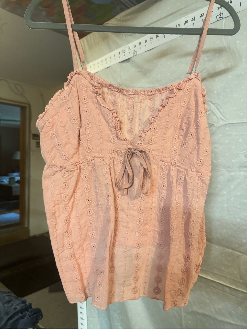 SHEIN Dusty Pink Eyelet Tie-Front Spaghetti Strap Cami